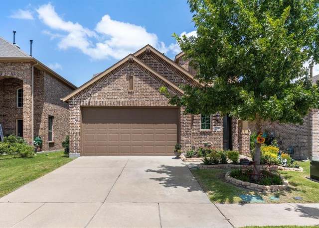 Property at 2718 Pease Dr, Forney, TX 75126, 4 beds, 2.5 baths