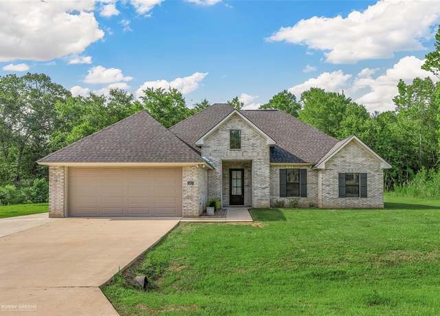 Property at 1013 Voss Dr, Stonewall, LA 71078, 4 beds, 2 baths