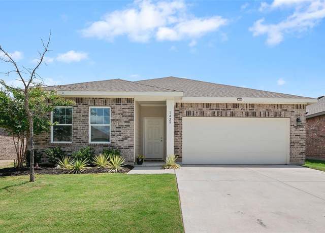 Property at 1429 Ancer Way, Fort Worth, TX 76052, 3 beds, 2 baths