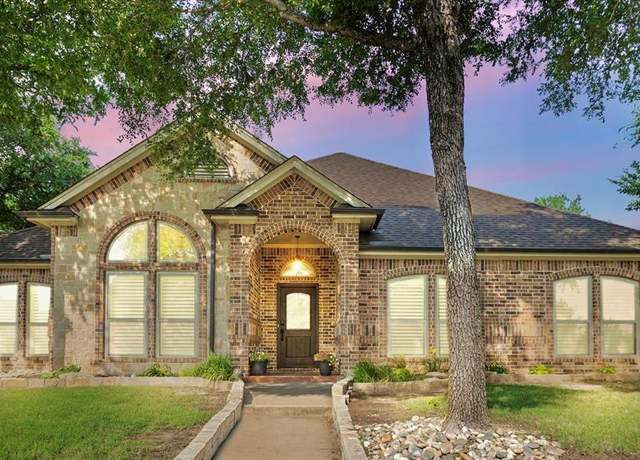 Property at 436 Valley View Ct, Aledo, TX 76008, 4 beds, 2.5 baths