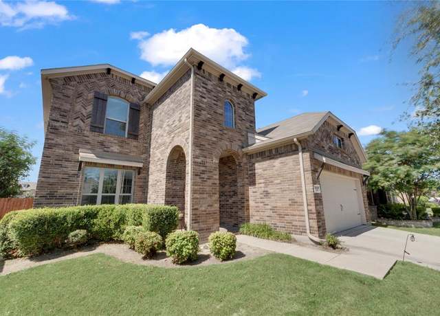 Property at 5429 Tuxbury Pond Dr, Fort Worth, TX 76179, 4 beds, 2.5 baths