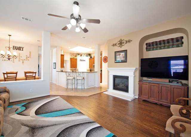 Property at 493 Franklin St, Fate, TX 75189, 4 beds, 2 baths