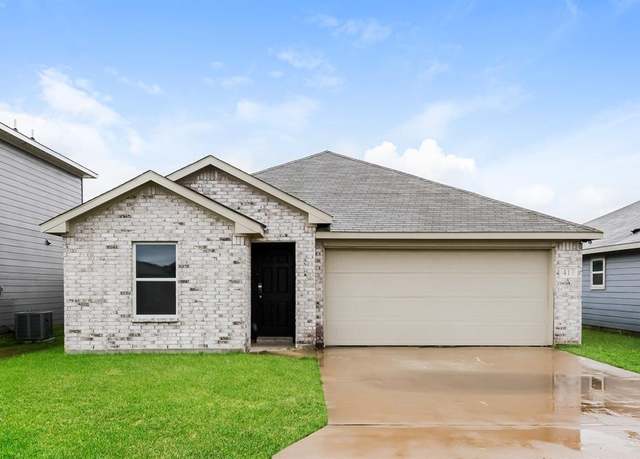 Property at 417 Shorty St, Mabank, TX 75147, 4 beds, 2 baths