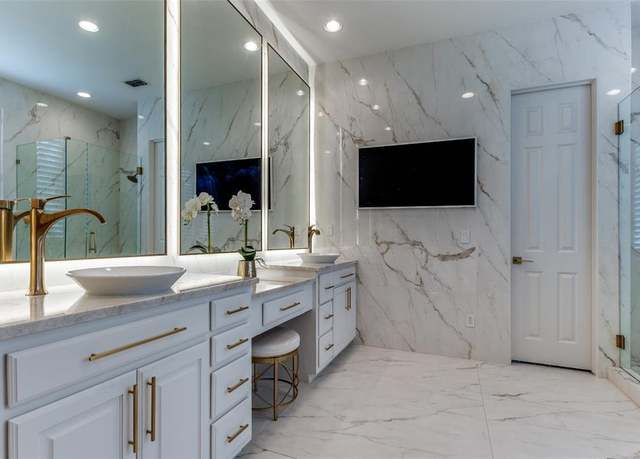 Property at 1641 Crockett Dr, Frisco, TX 75033, 4 beds, 3.5 baths