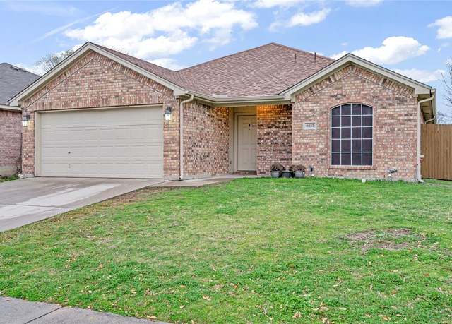 Property at 9237 Jason Dr, White Settlement, TX 76108, 3 beds, 2 baths