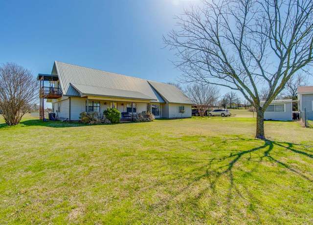 Property at 2022 Tepar Ln, Cleburne, TX 76031, 3 beds, 3.5 baths