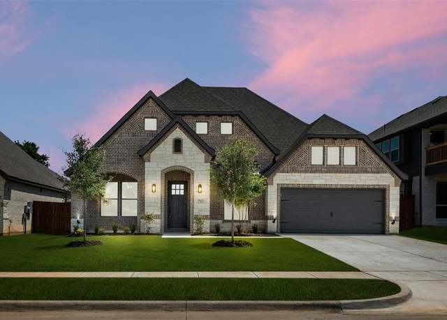 Property at 713 Seahawk St, Joshua, TX 76058, 4 beds, 2.5 baths