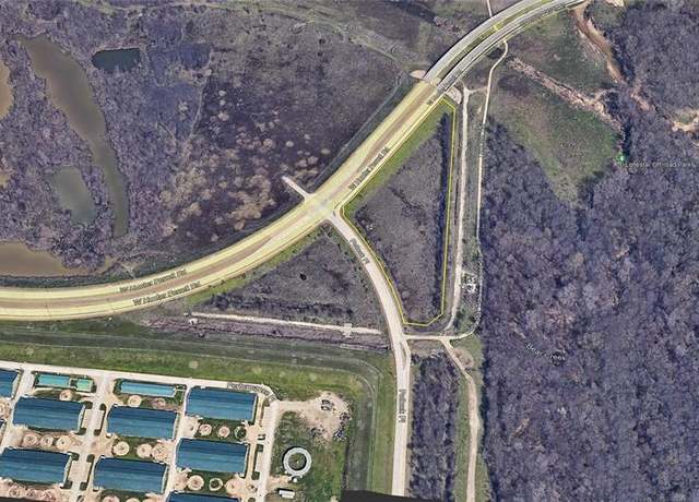 Property at 1900 W Hunter Ferrell Rd, Grand Prairie, TX 75050