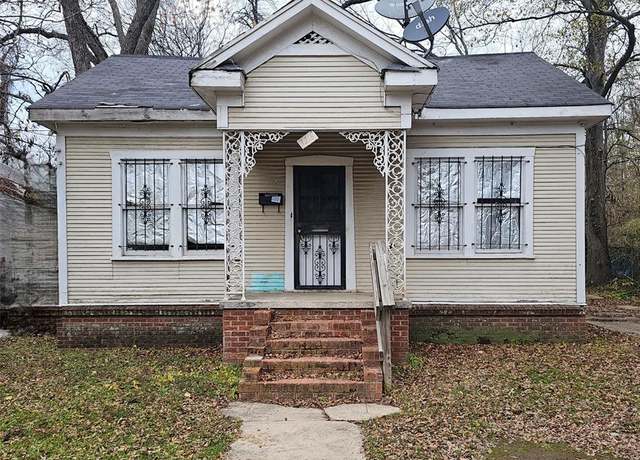 Property at 3218 Sumner St, Shreveport, LA 71109, 3 beds, 1 bath