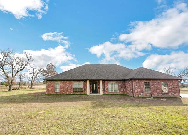 Property at 3664 Fm 49 Rd, Mineola, TX 75773, 3 beds, 2 baths