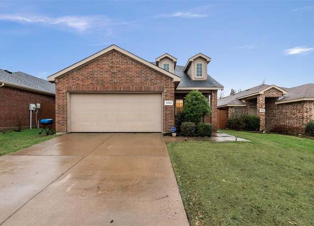 Property at 4041 Merriman Dr, Heartland, TX 75126, 4 beds, 2.5 baths