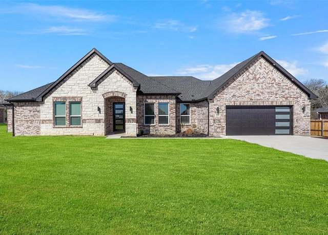 Property at 406 Shelby Trl, Bells, TX 75414, 4 beds, 3 baths