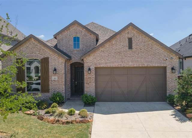 Property at 3004 Eccleston St, Celina, TX 75009, 3 beds, 2.5 baths