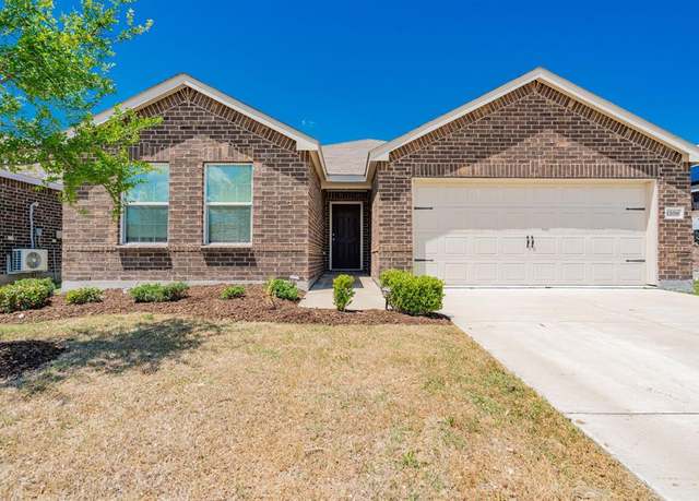 Property at 1208 Perrin Dr, Forney, TX 75126, 3 beds, 2 baths