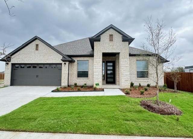 Property at 1866 Silver Birch Rd, Waxahachie, TX 75165, 4 beds, 3 baths