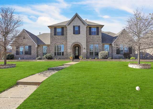 Property at 1107 Devonshire Dr S, Forney, TX 75126, 5 beds, 4 baths
