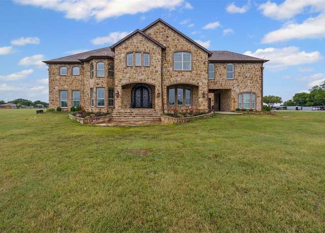 Property at 2500 County Road 920, Crowley, TX 76036, 5 beds, 5.5 baths