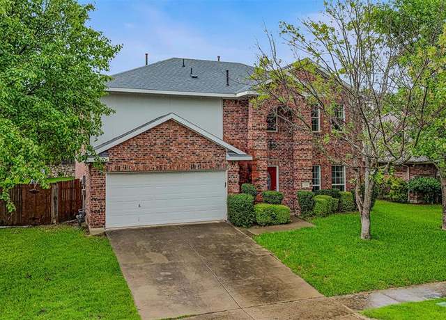 Property at 796 Oak Hollow Ln, Rockwall, TX 75087, 3 beds, 2.5 baths