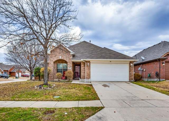 Property at 2101 Carrie Creek Dr, Little Elm, TX 75068, 3 beds, 2 baths