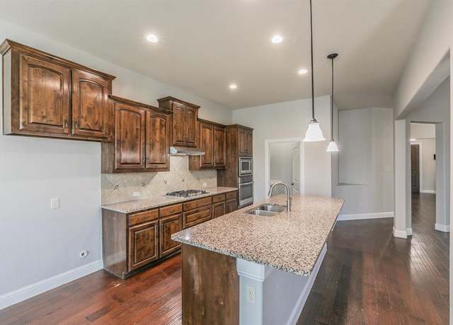 Property at 10520 Jackson Hole Ln, Mckinney, TX 75072, 5 beds, 4 baths