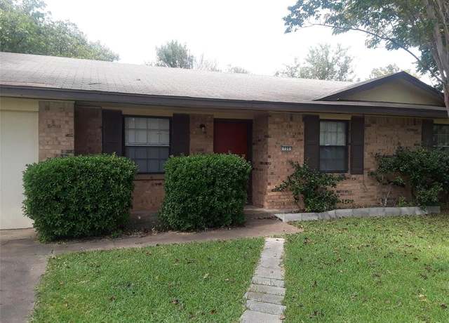 Property at 735 Middale Rd, Duncanville, TX 75116, 3 beds, 1.5 baths
