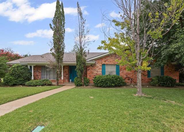 Property at 7008 Serrano Dr, Fort Worth, TX 76126, 4 beds, 2 baths