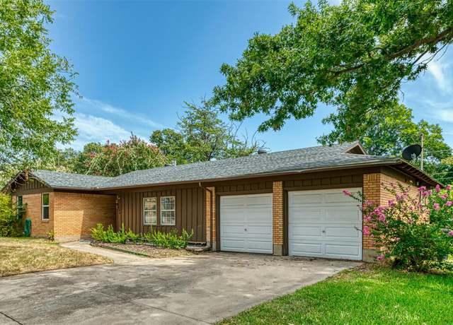 Photo of 6404 Dovenshire Ter, Fort Worth, TX 76112