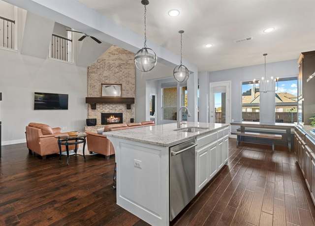 Property at 1100 Wedgewood Dr, Forney, TX 75126, 5 beds, 4.5 baths