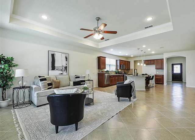 Property at 2337 Brookdale Dr, Frisco, TX 75036, 2 beds, 2 baths