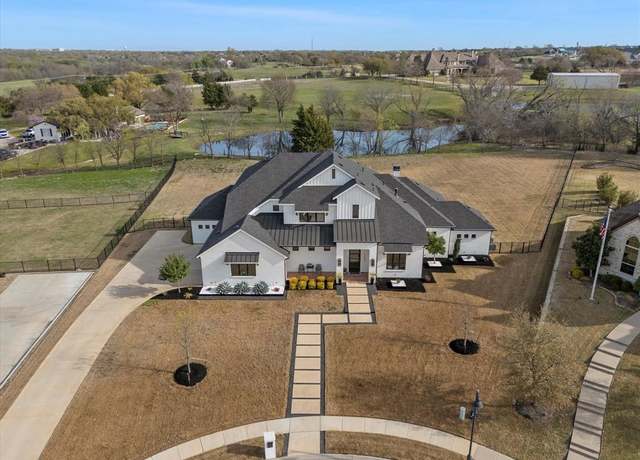 Property at 909 Saint Anne Ct, Heath, TX 75032, 5 beds, 4.5 baths