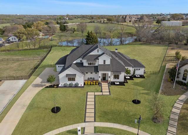 Property at 909 Saint Anne Ct, Heath, TX 75032, 5 beds, 4.5 baths