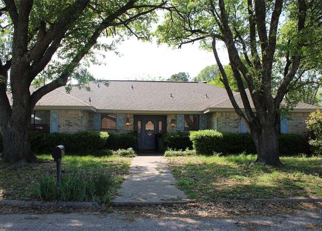 Property at 1310 9th St, Cooper, TX 75432, 2 beds, 2 baths