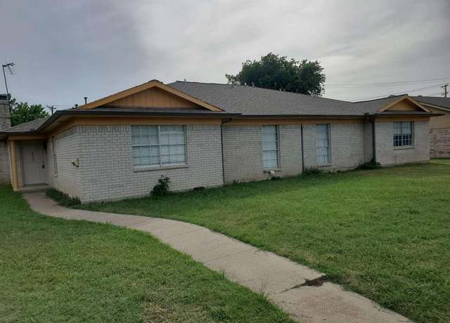 Property at 4323 Segura Ct S, Fort Worth, TX 76132, 6 beds, 4 baths