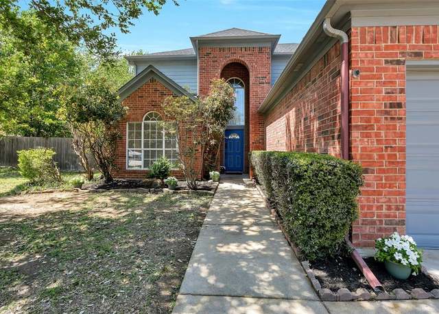 Property at 7221 Cross Keys Dr, North Richland Hills, TX 76182, 5 beds, 2.5 baths