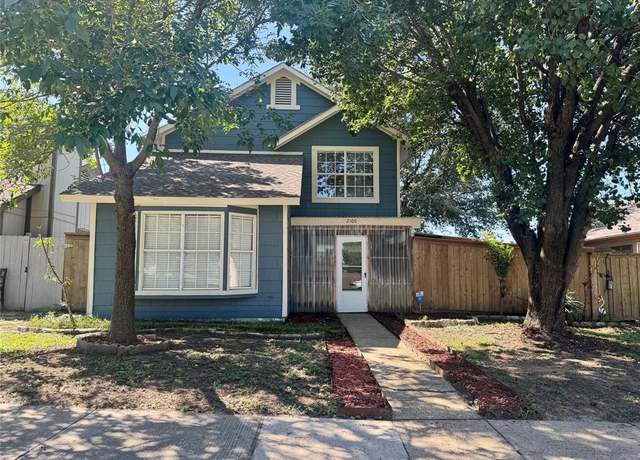 Property at 2108 Chatham Square Ct, Dallas, TX 75227, 3 beds, 2.5 baths