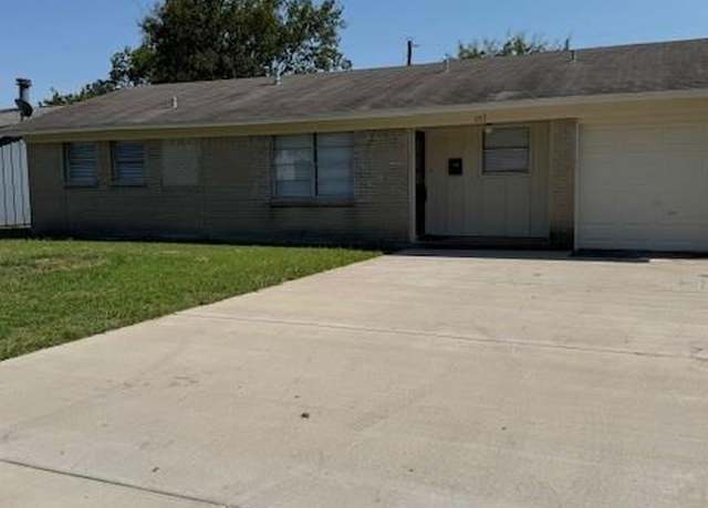 Property at 1132 Ashland Dr, Mesquite, TX 75149, 3 beds, 1 bath