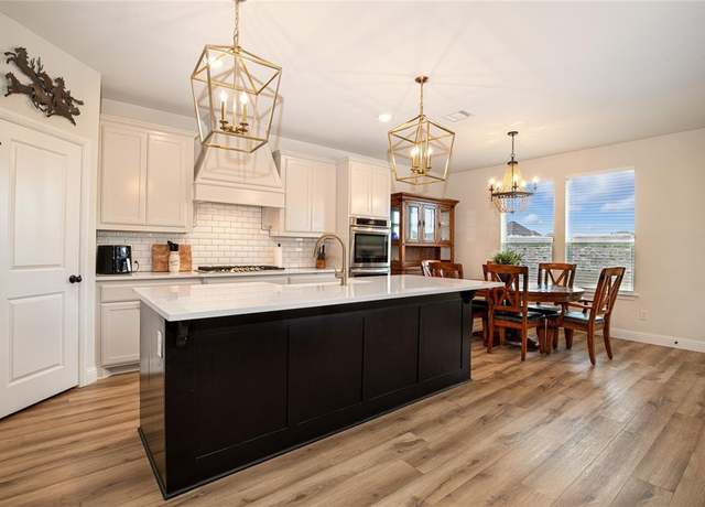 Property at 11709 Sand Cat Ct, Godley, TX 76044, 4 beds, 2 baths