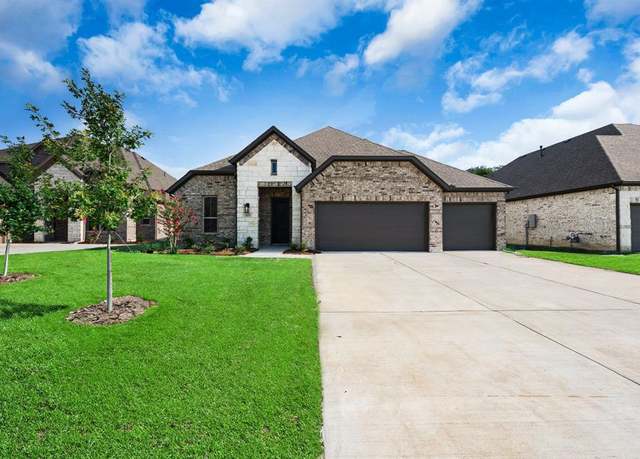 Property at 145 Rosehaven, Greenville, TX 75402, 4 beds, 2.5 baths