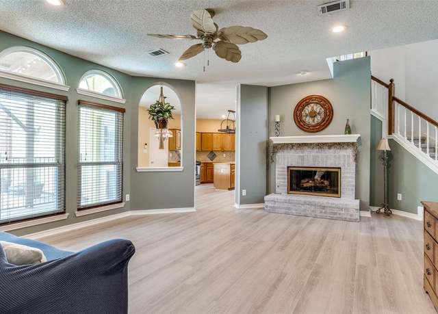 Property at 8302 Brentwood St, Rowlett, TX 75088, 4 beds, 2.5 baths
