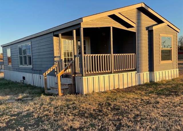 Property at 213 Farmhouse Rd, Springtown, TX 76082, 2 beds, 2 baths