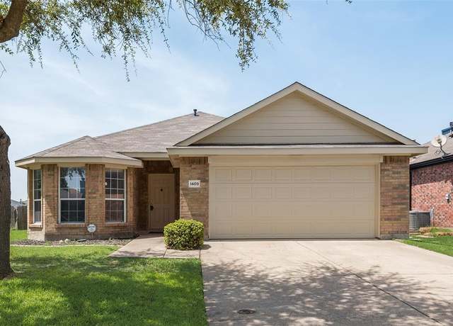 Property at 1409 Fairfield Dr, Forney, TX 75126, 3 beds, 2 baths
