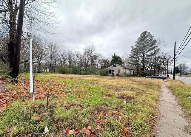 Property at 2205 Bonham St, Paris, TX 75460