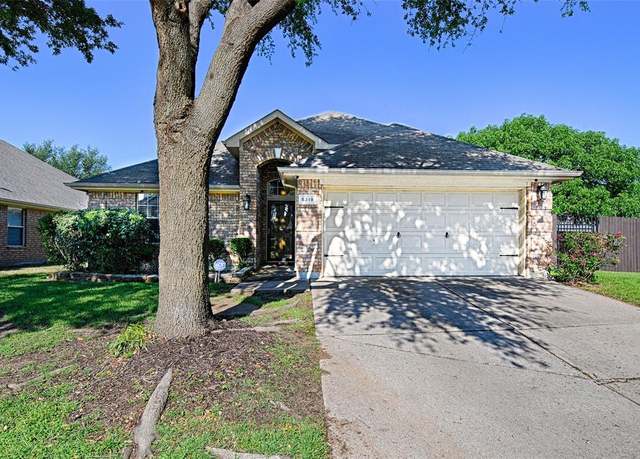 Property at 5319 Fig Tree Ln, Grand Prairie, TX 75052, 3 beds, 2 baths