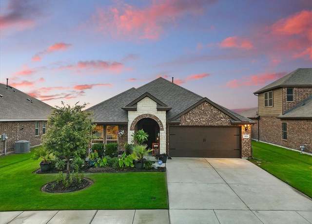 Property at 272 Carolina Trce, Fate, TX 75189, 4 beds, 2.5 baths
