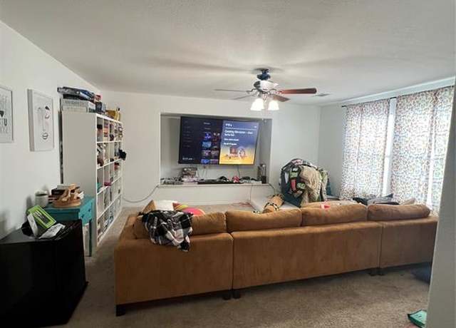 Property at 902 Langford Ct, Anna, TX 75409, 4 beds, 3.5 baths