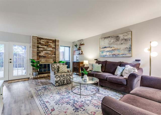 Property at 9625 Highland View Dr, Dallas, TX 75238, 3 beds, 2.5 baths