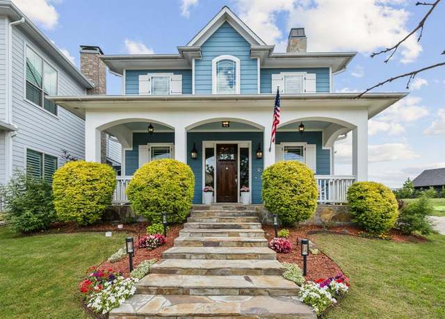 Property at 613 Park Place Blvd, Rockwall, TX 75087, 3 beds, 3 baths