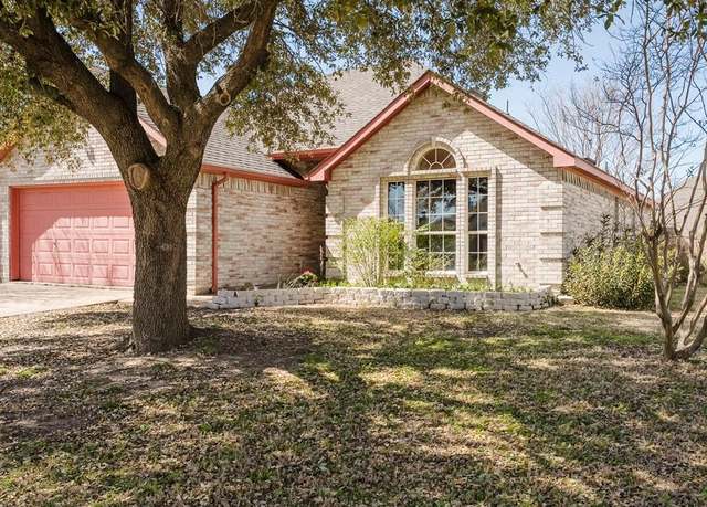 Property at 911 Bermuda St, Forney, TX 75126, 3 beds, 2 baths
