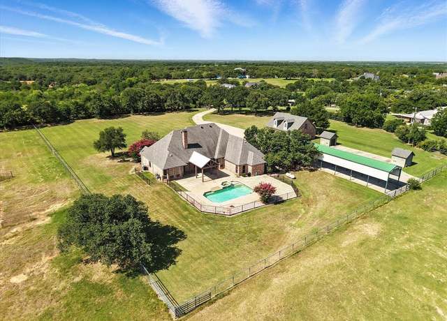 Property at 12886 Saint John Rd, Pilot Point, TX 76258, 5 beds, 4 baths