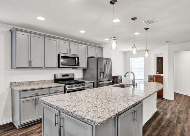 Property at 7668 Monument Dr, Little Elm, TX 76227, 2 beds, 2 baths